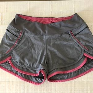 Hylete Iris Shorts - Gray and Blush - Size Small